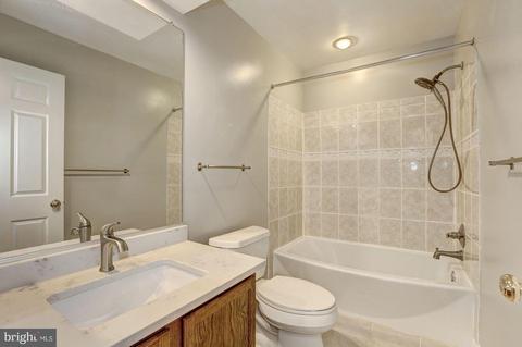 1510 Featherwood St, Silver Spring, MD 20904 photo 15