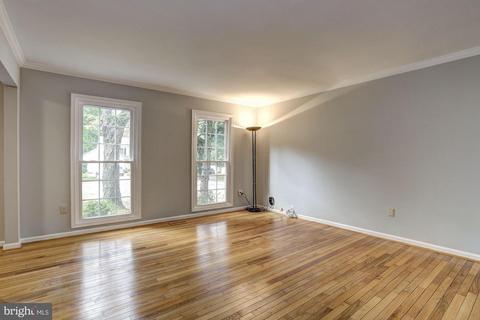 1510 Featherwood St, Silver Spring, MD 20904 photo 4