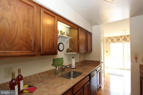 1929 Hickory Hill Ln, Silver Spring, MD 20906 photo 7