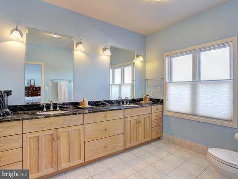 315 Bay Front Dr, Pasadena, MD 21122 photo 18
