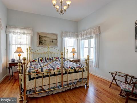 315 Bay Front Dr, Pasadena, MD 21122 photo 19