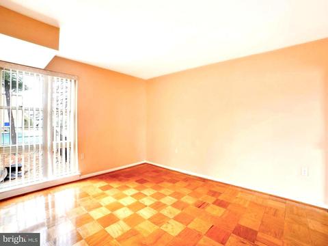 2210 Greenery Ln #202, Silver Spring, MD 20906 photo 21