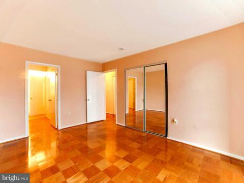 2210 Greenery Ln #202, Silver Spring, MD 20906 photo 26