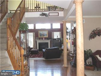 2 Blue Spruce Dr, Bear, DE 19701 photo 3