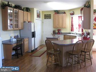 2 Blue Spruce Dr, Bear, DE 19701 photo 8