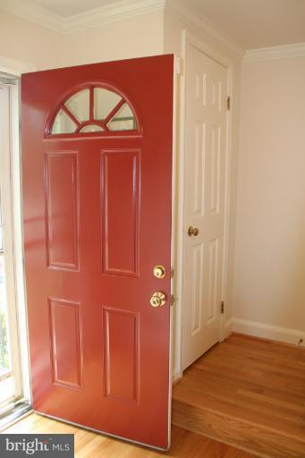 1228 Pine Hill Rd, Mclean, VA 22101 photo 2