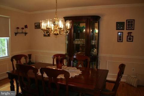 1228 Pine Hill Rd, Mclean, VA 22101 photo 9