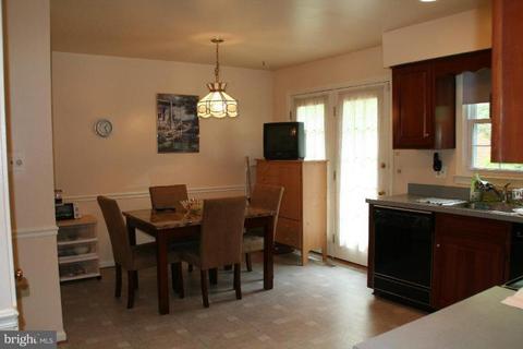 1228 Pine Hill Rd, Mclean, VA 22101 photo 11