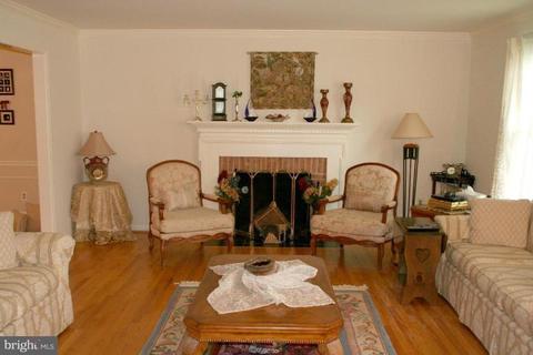 1228 Pine Hill Rd, Mclean, VA 22101 photo 4
