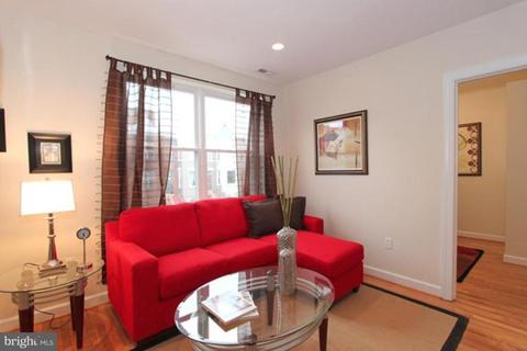 301 Seaton Pl NE #4, Washington, DC 20002 photo 2