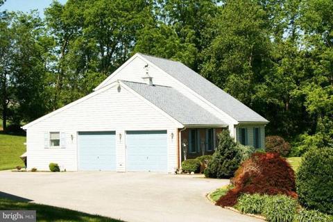718 Spring Mills Rd, Westminster, MD 21157 photo 4
