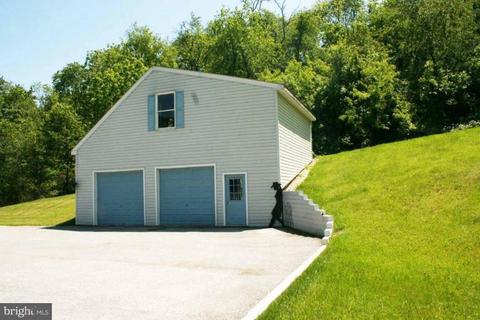 718 Spring Mills Rd, Westminster, MD 21157 photo 5