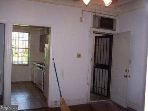 730 9th St SE, Washington, DC 20003 photo 7