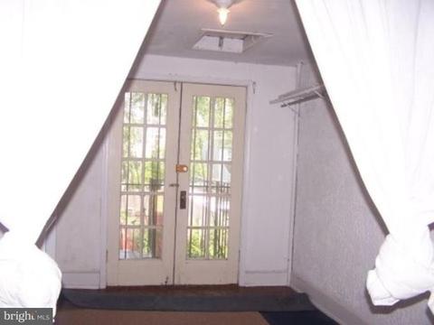 730 9th St SE, Washington, DC 20003 photo 3