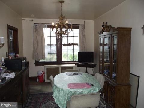 316 17th St NE, Washington, DC 20002 photo 2