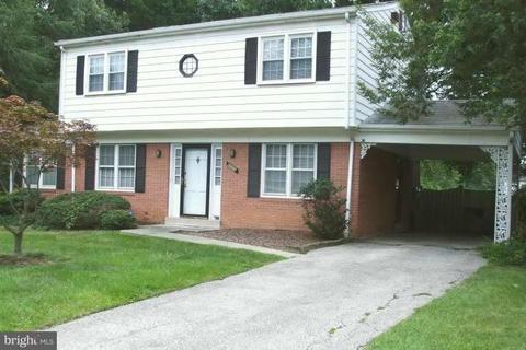 8505 Woodside Ct, Lanham, MD 20706 photo 1