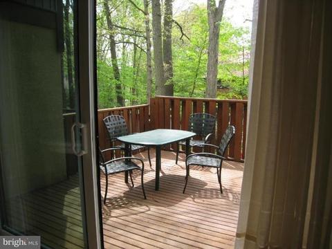 2237 Wheelwright Ct, Reston, VA 20191 photo 1