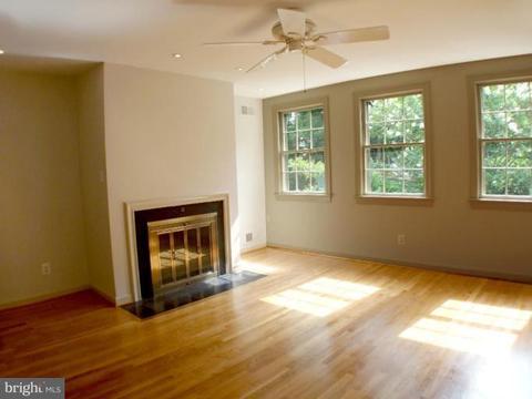 328 6th St SE, Washington, DC 20003 photo 11