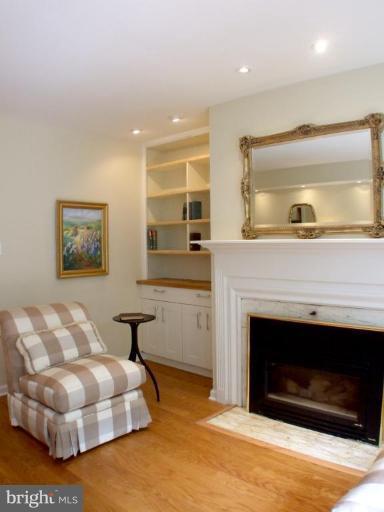 328 6th St SE, Washington, DC 20003 photo 5