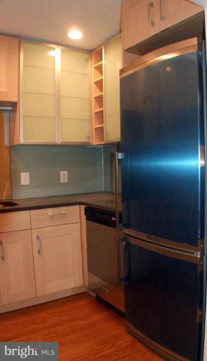 328 6th St SE, Washington, DC 20003 photo 8