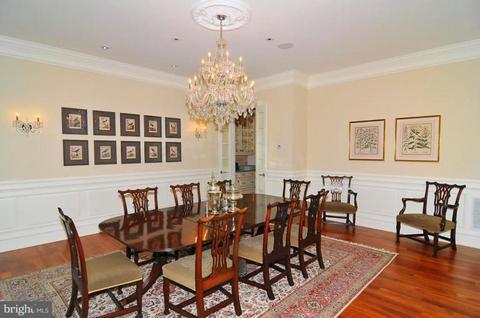 903 Douglass Dr, Mclean, VA 22101 photo 3