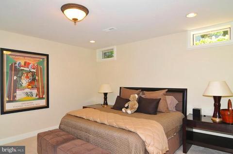 903 Douglass Dr, Mclean, VA 22101 photo 17