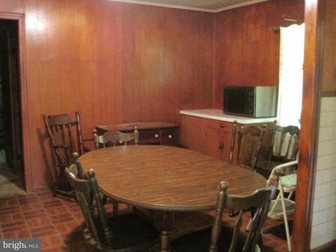 1727 Deep Run Rd, Manchester, MD 21102 photo 5