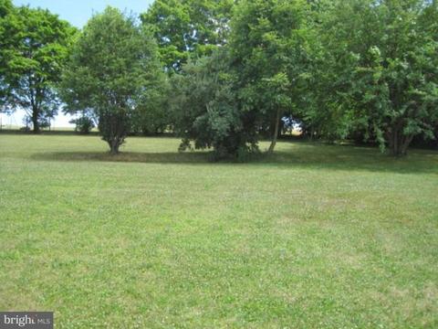 1727 Deep Run Rd, Manchester, MD 21102 photo 2