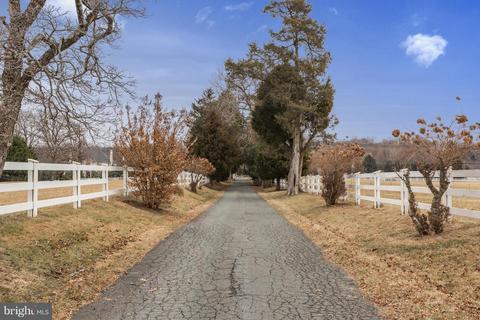 9460 River Rd, Potomac, MD 20854 photo 1