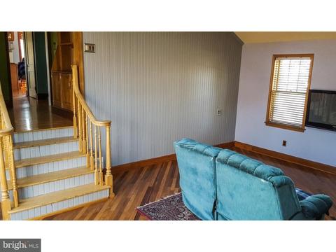 224 W Mill Rd, Maple Shade, NJ 08052 photo 10