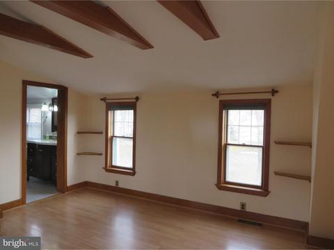224 W Mill Rd, Maple Shade, NJ 08052 photo 18