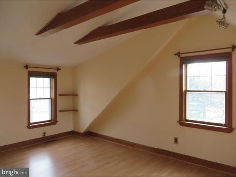 224 W Mill Rd, Maple Shade, NJ 08052 photo 16