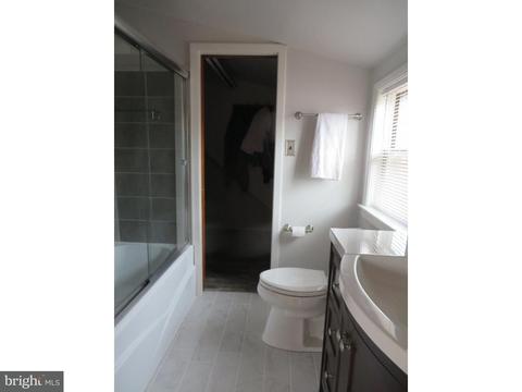 224 W Mill Rd, Maple Shade, NJ 08052 photo 20