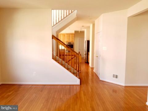 54 Watercourse Dr, Ranson, WV 25438 photo 8