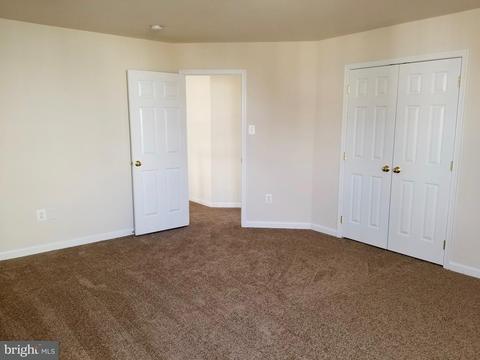 54 Watercourse Dr, Ranson, WV 25438 photo 21
