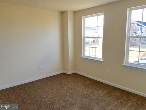 54 Watercourse Dr, Ranson, WV 25438 photo 24