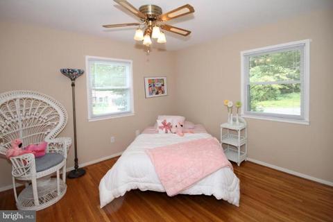 6616 Sandover Ct, Springfield, VA 22152 photo 13