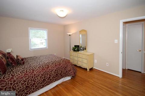 6616 Sandover Ct, Springfield, VA 22152 photo 11