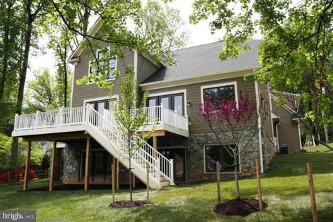 7904 Old Falls Rd, Mclean, VA 22102 photo 14