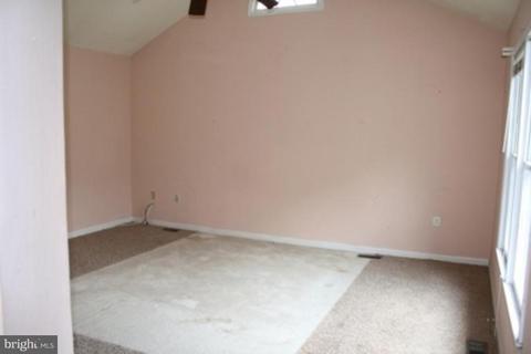 9333 Creekview Dr, Laurel, MD 20708 photo 17