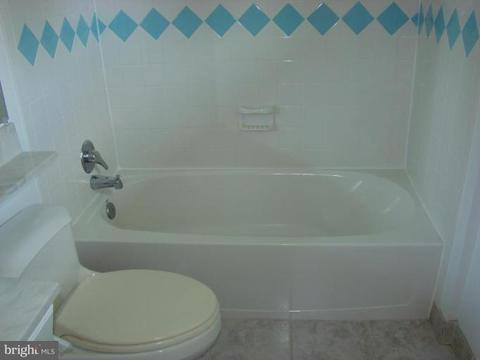 5215 Ravensworth Rd, Springfield, VA 22151 photo 12