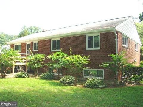5215 Ravensworth Rd, Springfield, VA 22151 photo 13