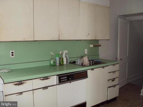 3621 Rexmere Rd, Baltimore, MD 21218 photo 4