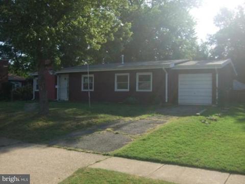 6217 Apache St, Springfield, VA 22150 photo 1
