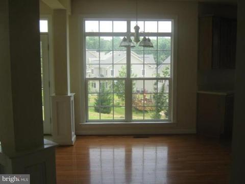 19163 Potomac Crest Dr, Triangle, VA 22172 photo 9