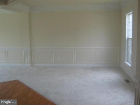 19163 Potomac Crest Dr, Triangle, VA 22172 photo 4