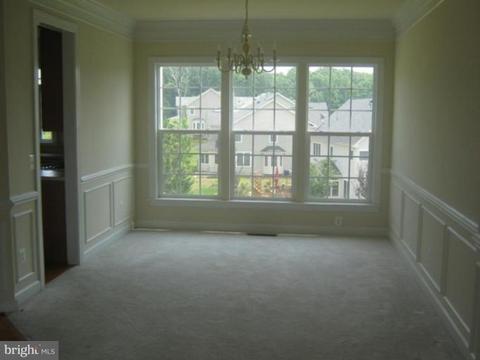 19163 Potomac Crest Dr, Triangle, VA 22172 photo 5