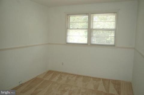 8113 Carrick Ln, Springfield, VA 22151 photo 7