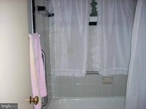 6220 Hanover Ave, Springfield, VA 22150 photo 5