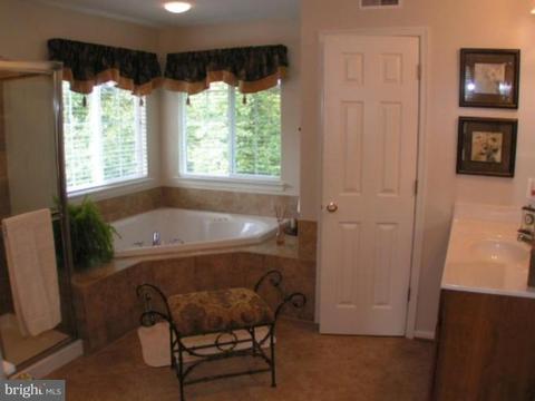 3843 Devonshire Rd, Hampstead, MD 21074 photo 1